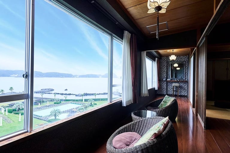 花いろどりの宿 花游