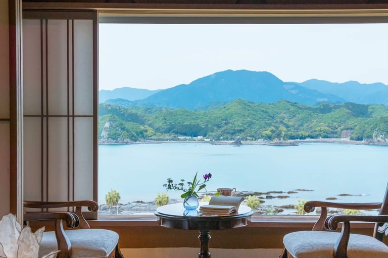 花いろどりの宿 花游