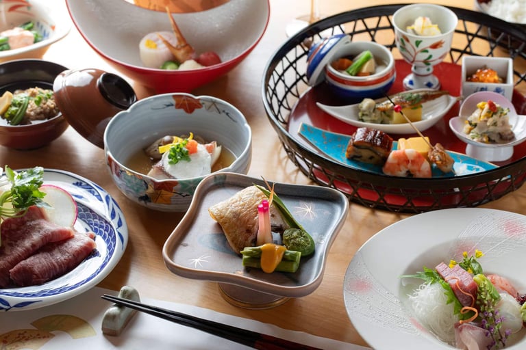 静かな森と明治・大正離れの宿　環翠楼