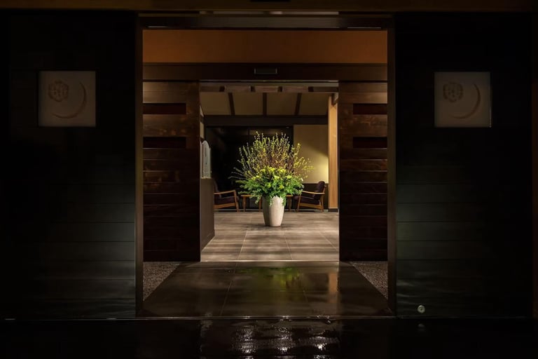 千年のしじま　月夜見の座