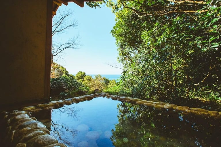 石山離宮 五足のくつ