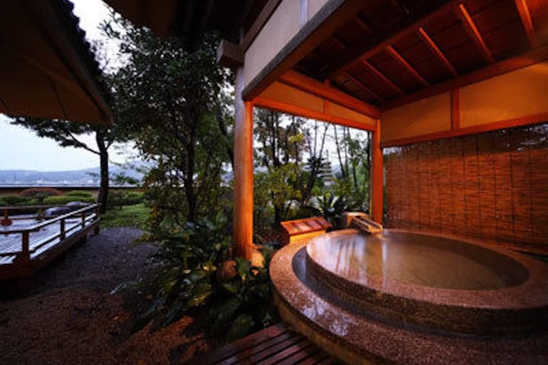 白玉の湯　華鳳